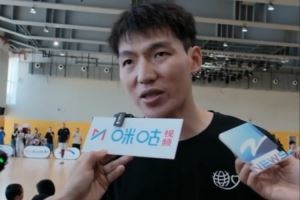 吴前：希望帅澎今晚打出好的表现 希望中国男篮夺得亚洲杯冠军