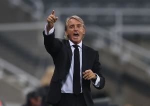 太阳报：曼奇尼已告知其朋友，若阿莫林下课他有机会执教曼联